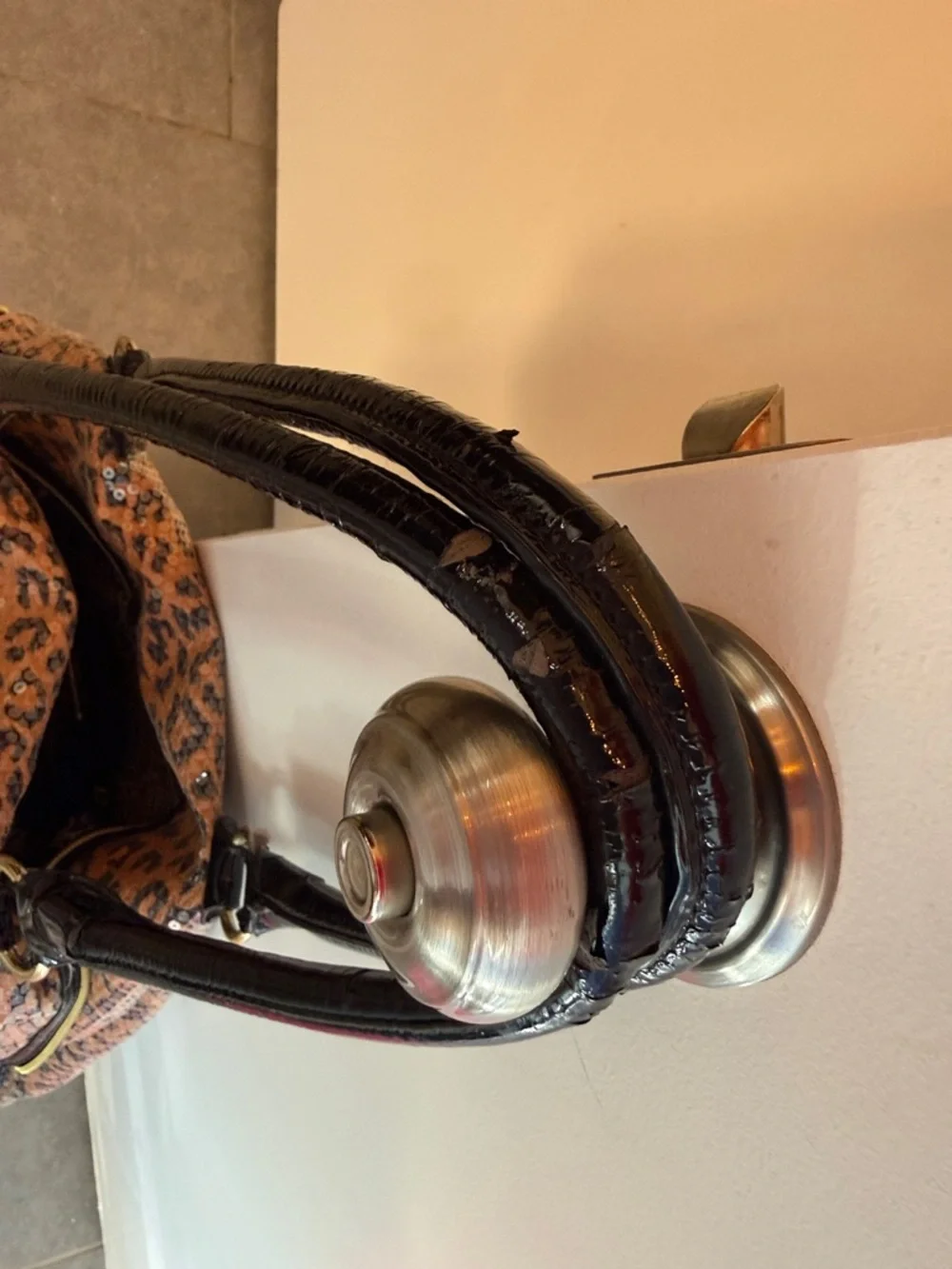 Betsy Johnson Leopard Print Sequin Weekender Bag with Black Handles - Picture 5 of 5